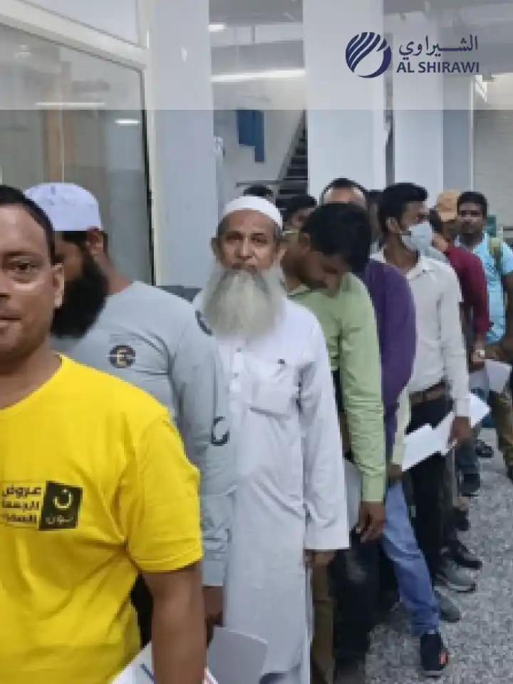 Large group of Alwaha HR workers at airport